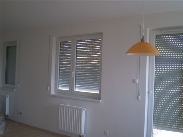 Belső tokos műanyag redőny2